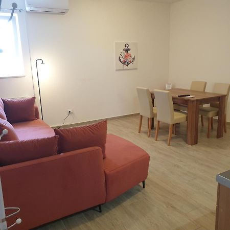 Apartments Valeria Divšići Εξωτερικό φωτογραφία
