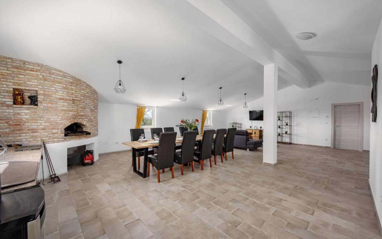 Apartments Valeria Divšići Εξωτερικό φωτογραφία