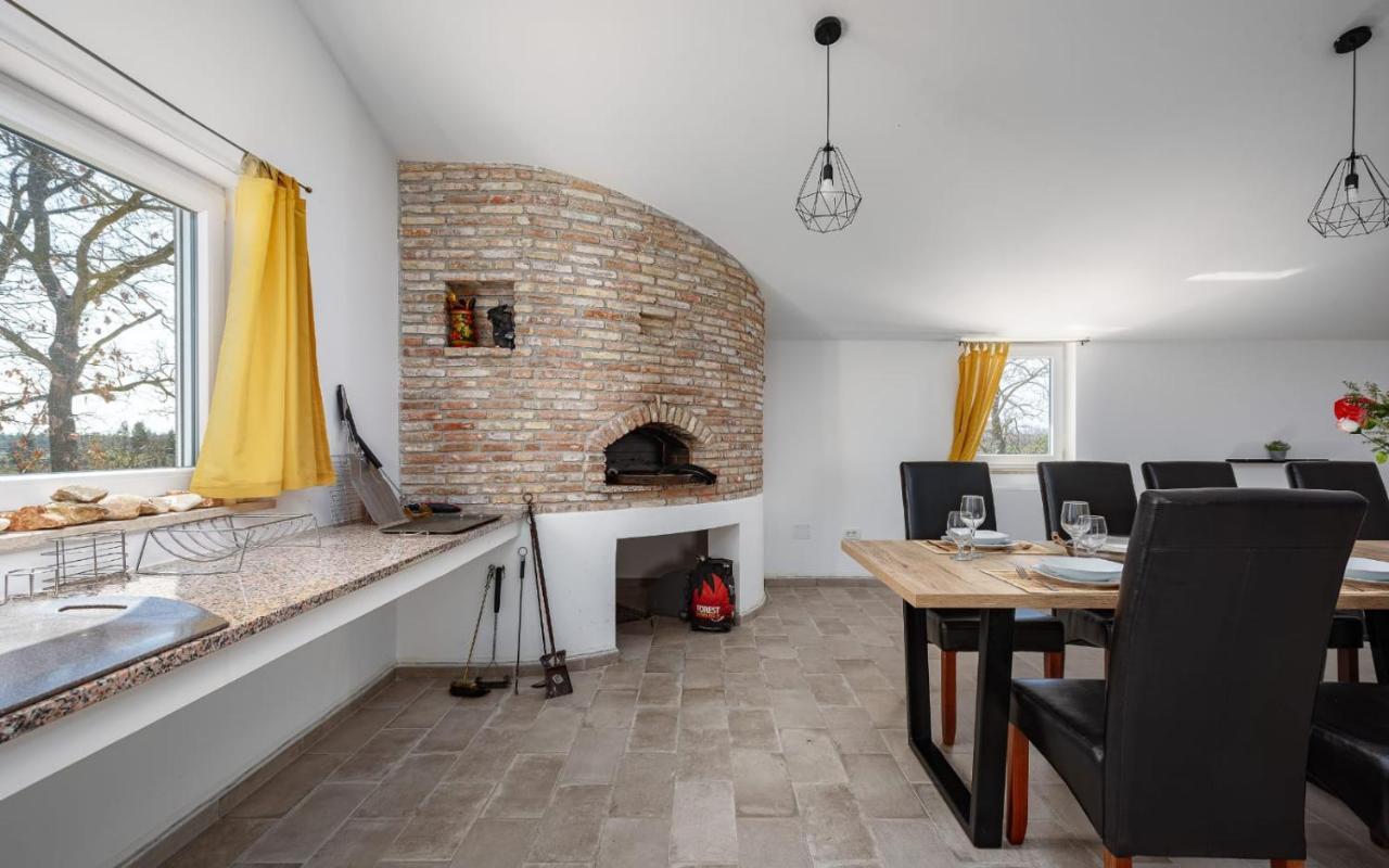 Apartments Valeria Divšići Εξωτερικό φωτογραφία