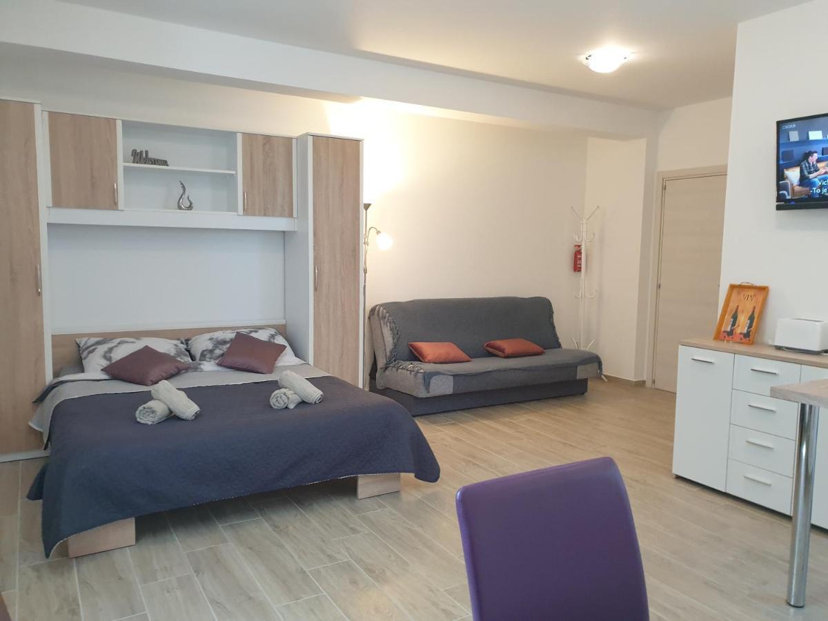 Apartments Valeria Divšići Εξωτερικό φωτογραφία