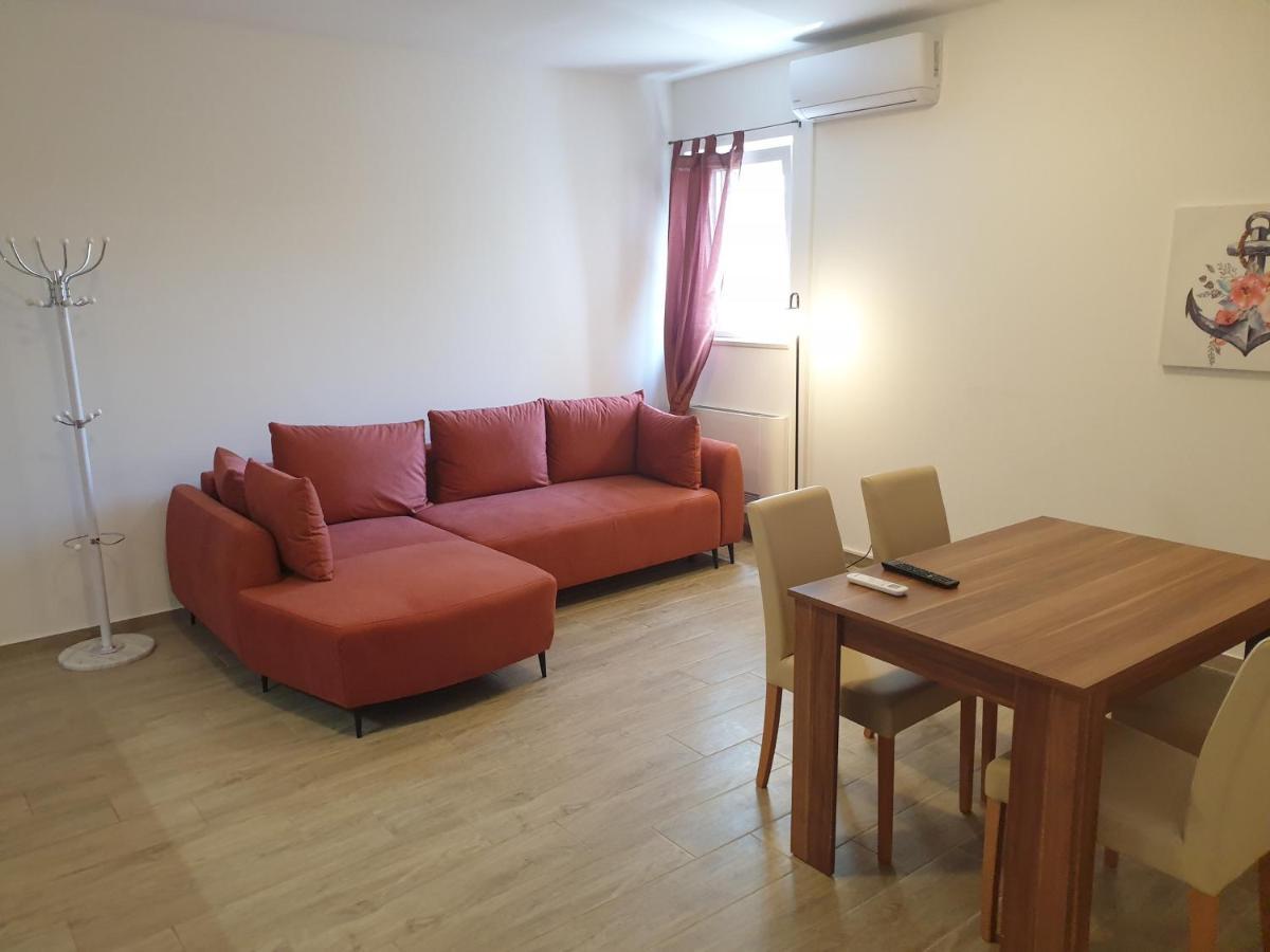 Apartments Valeria Divšići Εξωτερικό φωτογραφία